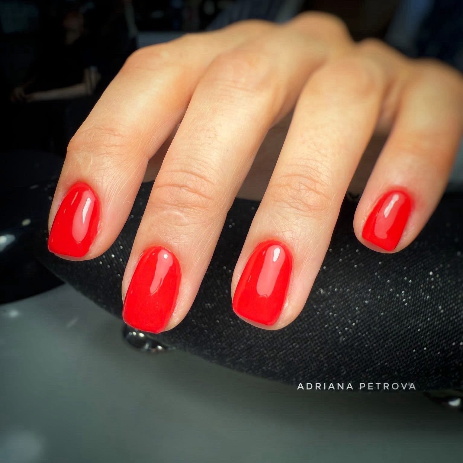 Маникюр – Nails by Adriana